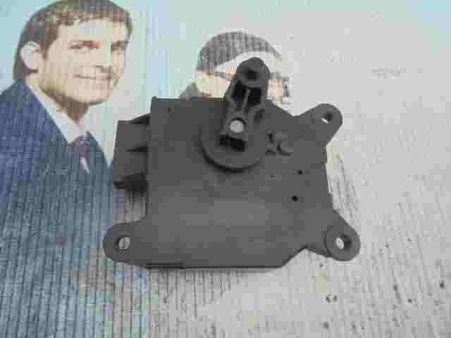 Stellmotor Heizung Peugeot 207 VALEO 1000067011 TYPE-4 13V N102069N 2207071A
