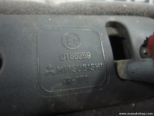 Kopfstützen Kopfstütze Mitsubishi Pajero Montero 0186259 HR101 HR-101