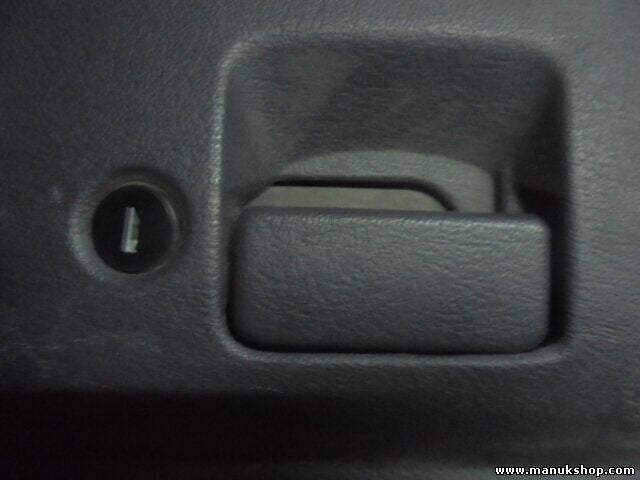 Handschuhfach schloss Jeep Grand Cherokee ZJ 2.5 TD Laredo 55115111 4732040AE