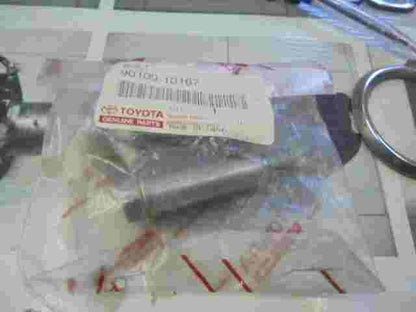 Bolt  Toyota Camry Lexus ES 300 9010910167 90109-10167
