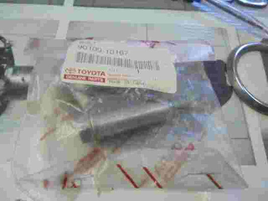Bolt  Toyota Camry Lexus ES 300 9010910167 90109-10167