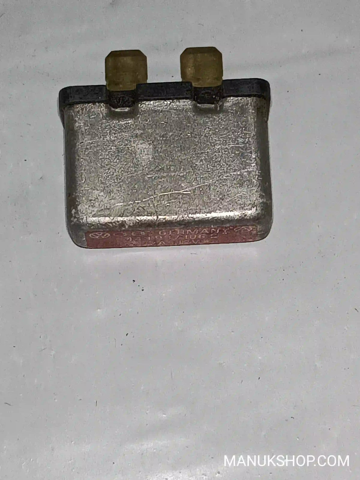 Kühlerlüfter Relais Audi A6 S6 C4 Volkswagen 443937105C  443 937 105 C 12A 12V