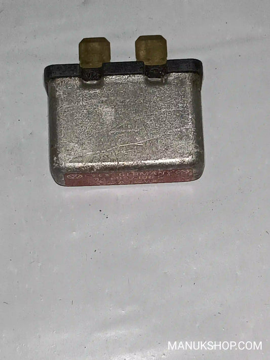 Kühlerlüfter Relais Audi A6 S6 C4 Volkswagen 443937105C  443 937 105 C 12A 12V