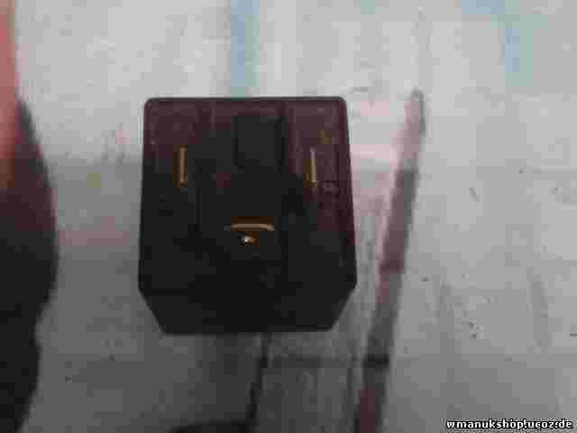 Blinker relais Audi 80 4DB00375071 4DB 003 750-71 HELLA PA6.6-GF30