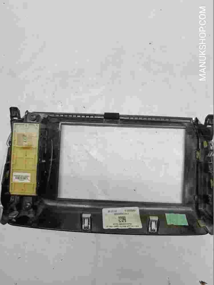 Mittelkonsole Peugeot 208 98097243X00 1131153XVV55 190226 0218 SMEG ASS A9