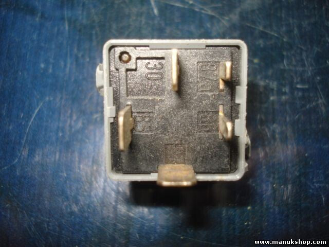 Relais BMW 316i 318i 320i 323i E36 61.36-1393403 61361393403