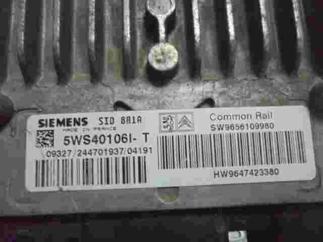 Motorsteuergerät Citroen Xsara HW9647423380  SW9656109980 5WS40106I-T