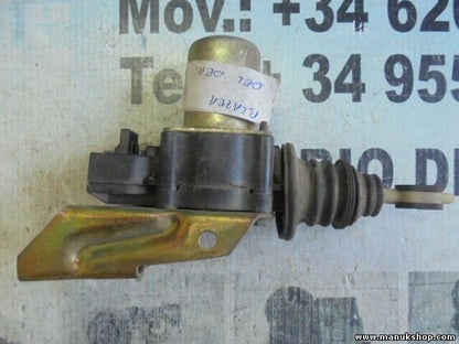 Stellmotor Zentralverriegelung Tür vorne Chevrolet Blazer S10 5045873