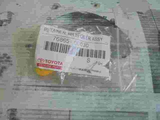 Retainer Spoiler Rear RR  Toyota Yaris  768650D030  76865-0D030