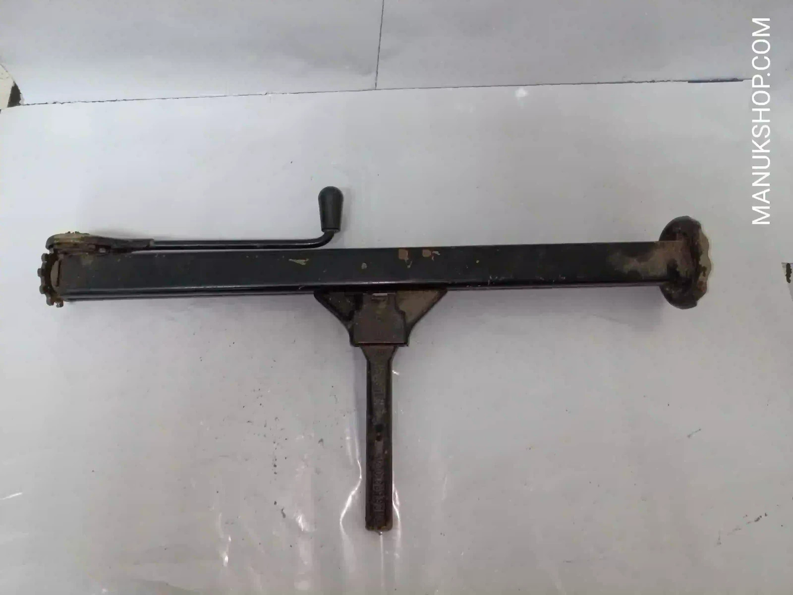 Wagenheber  Mercedes-Benz  W116 W123 W126  1235830215 123 583 02 15