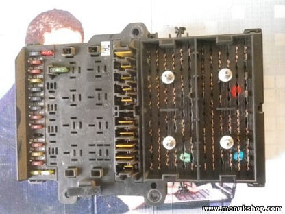 Sicherungskasten Chrysler Voyager Caravan 1996-2001 P04707785AB 04707785AB