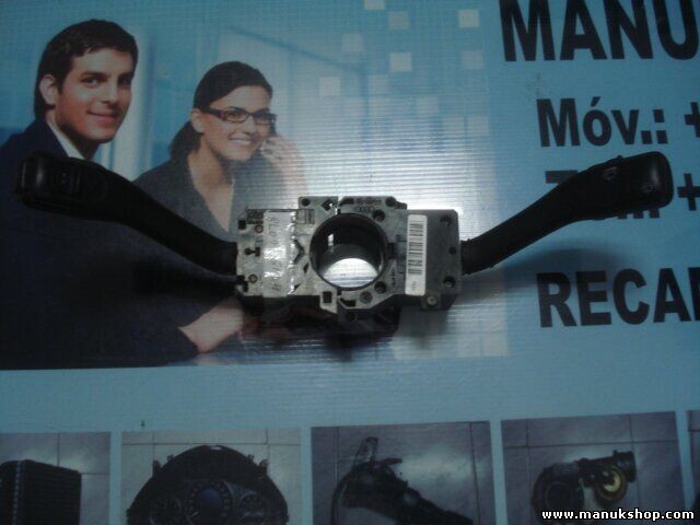 Scheibenwischerhebel Scheibenwischer Audi A6 4B 8L0953513H CZK0301202002
