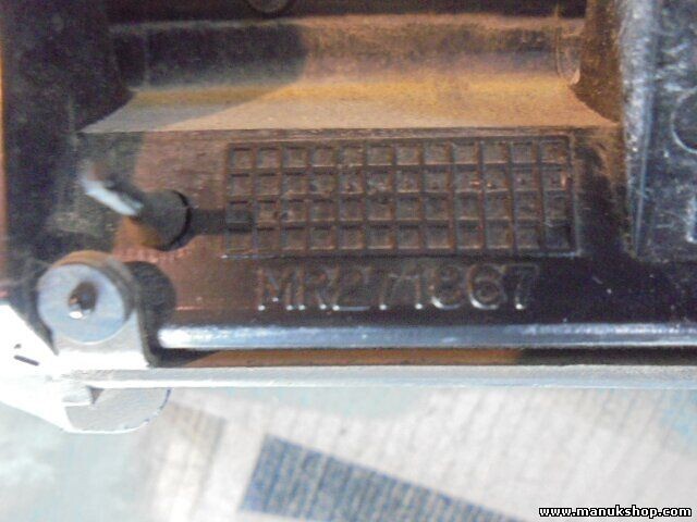 Türgriff Außen Links Vorne Mitsubishi Montero Pajero MR271867