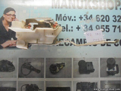 Türschloss Vorne links Mitsubishi L 200 KB_T, KA_T 2.4 2013/11-2016/12 2351 ccm