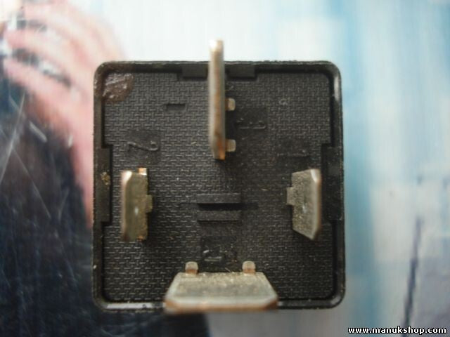 Relais Nebelscheinwerfer Volkswagen T4 Golf 3 Polo Bora Audi Lupo 95VW10K705CA