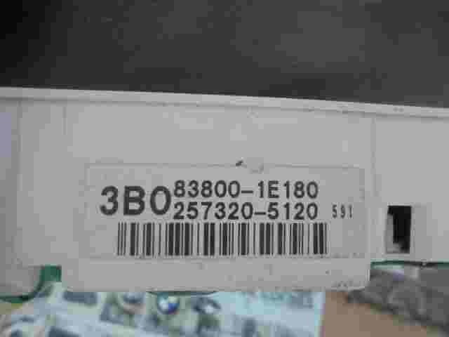 Kombiinstrument Tacho Toyota Corolla E120 E130 838001E180 2573205120 257320-5120