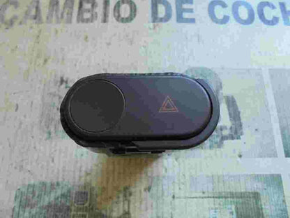 Warnblinkschalter Daewoo Espero 96083257 96 083 257 SPLD215N-4D