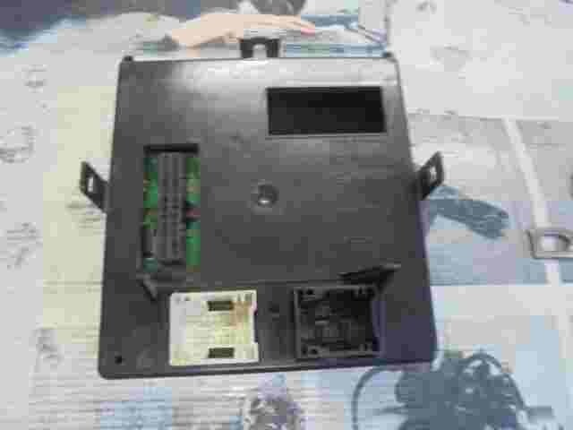 Sicherungskasten Renault Laguna II 8200292640 8200413960 8200447434 216744600A