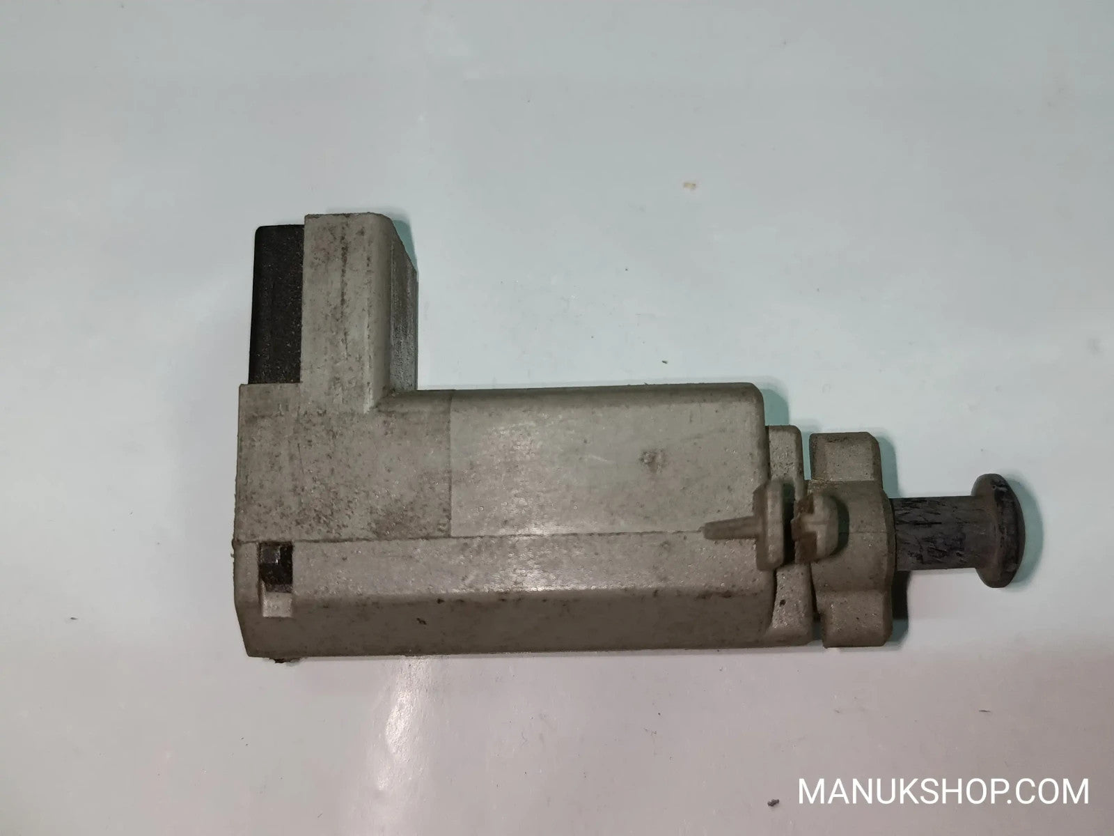 Bremslichtschalter Land Rover XKB000010 XKB 000010