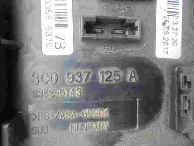 Sicherungskasten  VW Tiguan Passat B7 3C0937125A 3C0 937 125 A 3CO937125A