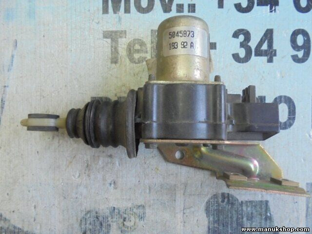 Stellmotor Zentralverriegelung Tür vorne Chevrolet Blazer S10 5045873