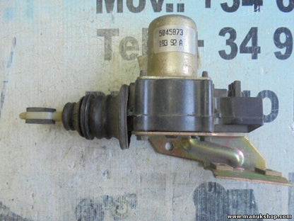 Stellmotor Zentralverriegelung Tür vorne Chevrolet Blazer S10 5045873