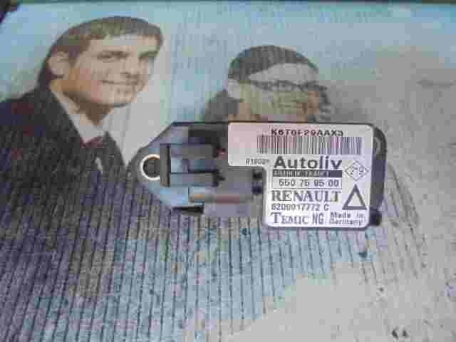 Airbagsensor Airbagsteuergerät Renault Laguna 8200017772C 8200017772 C 550759500