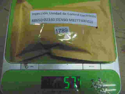 Kraftstoffeinspritzsteuereinheit Toyota Corolla 8865002330 MB2773001010