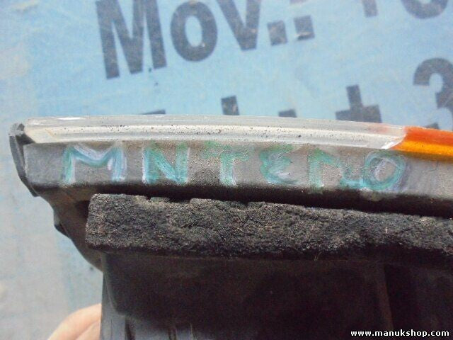 Blinker vorne rechts Mitsubishi Pajero Montero II KOITO 21037746 210-37746 210
