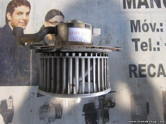 Gebläsemotor Nissan Patrol 6R Y60 4349030352 43490 30352 43490-30352