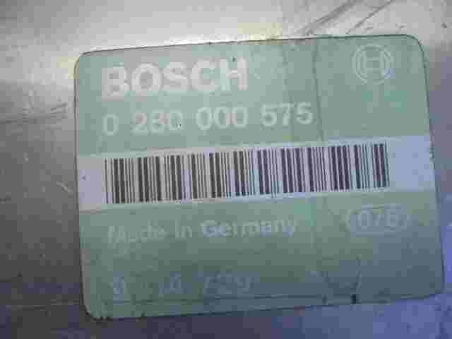 Motorsteuergerät Saab 9000 9114729 9 114 729 BOSCH 0280000575 0 280 000 575