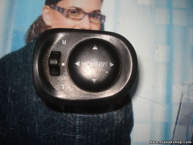 Spiegelschalter Hyundai Elantra 9353029000L 9353029500L 9353029900R 93530-29900R