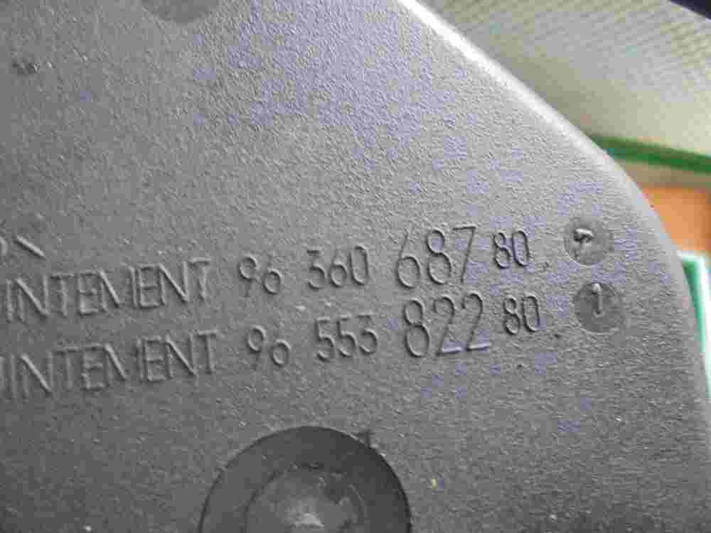 Servoölbehälter Citroen C5 9636068780 96 360 687 80 9655382280 96 553 822 80.