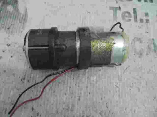 Zentralverriegelungspumpe motor Mercedes W126 0008000748 BOSCH 000 800 07 48