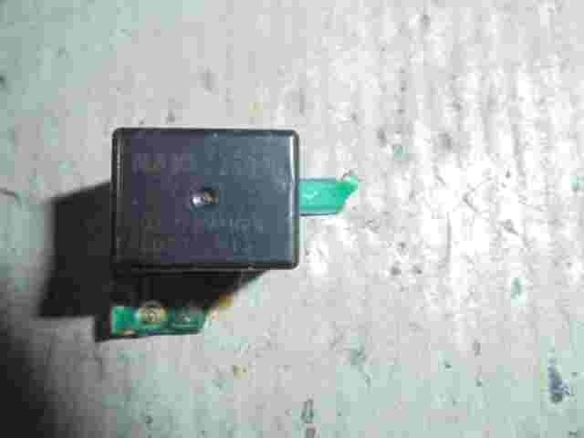 Relais Nais ACQ131M13 ACQ131-M13 CQ112VH24 CQ1-12V-H24