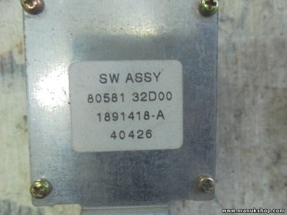 Stellmotor Zentralverriegelung Tür vorne links Cabstar 8058132D00 80581 32D00