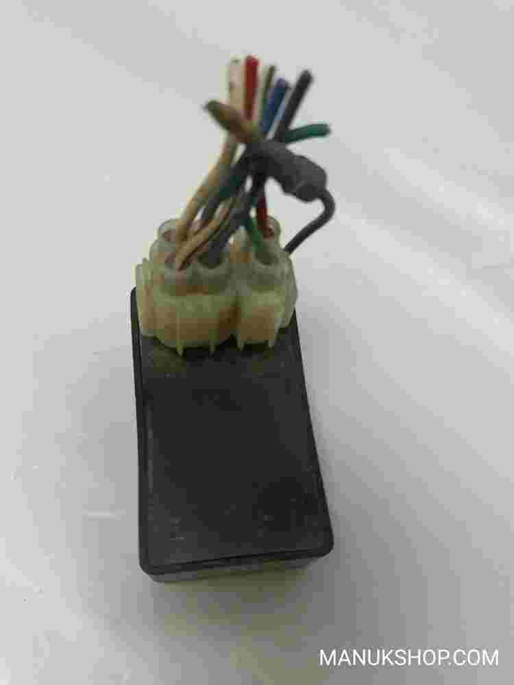 Señales de luz de la unidad de control Kymco KYD422 38600LCD3E02