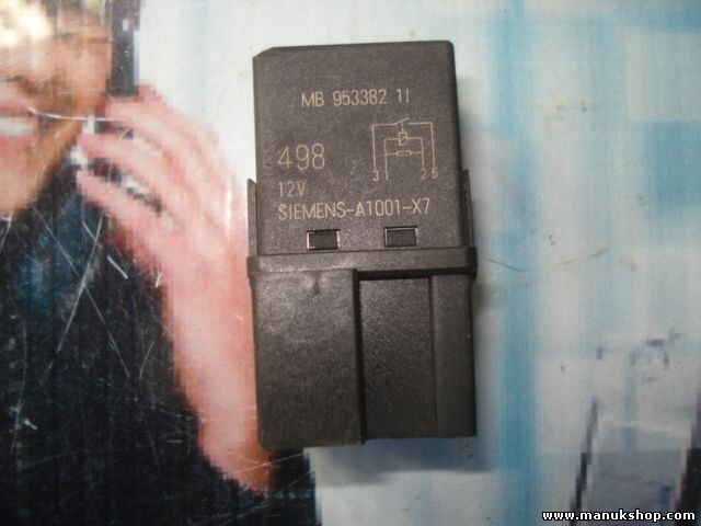 Relais Mitsubishi Volvo V40 MB953382 1I SIEMENS A1001-X7 12V 498