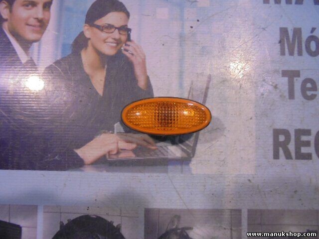 Seitenblinker Blinker Kotflügel links Nissan Navara D22 1997-2004 6R010294
