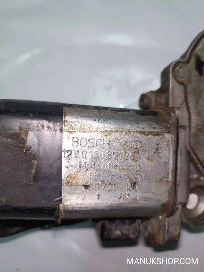 Fensterheber motor Mercedes-Benz E W124 0130821284 0 130 821 284  189729100