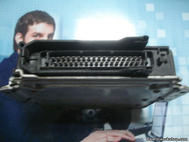 Motorsteuergerät BMW E34 E32 E30 2242211 22436225tS BOSCH 0281001077