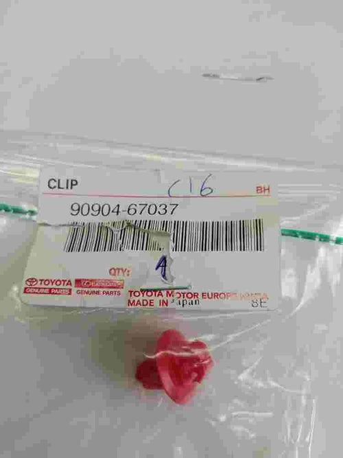 Clip Outside Moulding  Toyota Land Cruiser Tundra RAV4 4Runner 9090467037