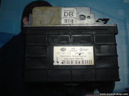 Motorsteuergerät Audi 80 097927731 HELLA 5DG00696264 097927731DB 0719 12/94