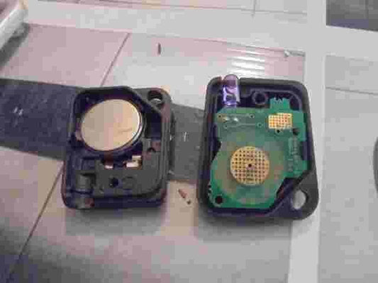 Funkfernbedienung Schlüssel Gehäuse Renault Clio Master Megane 09733227D