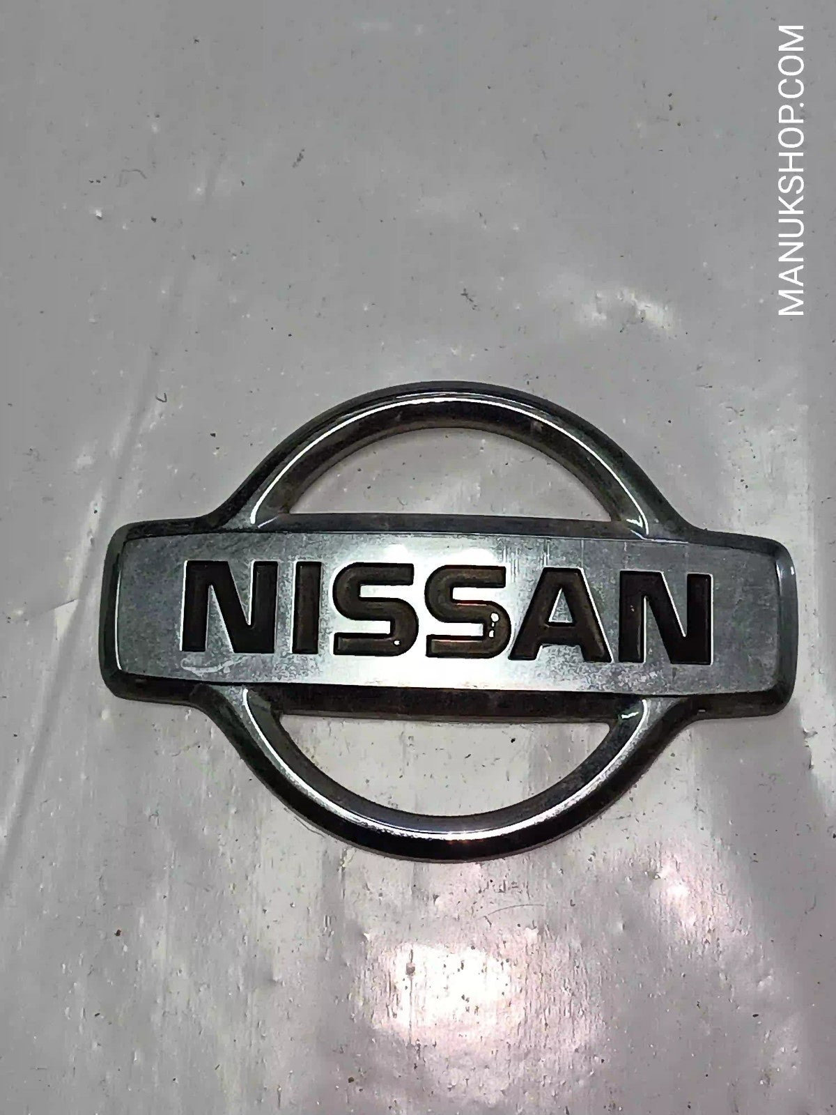 Emblem Nissan Almera Primera