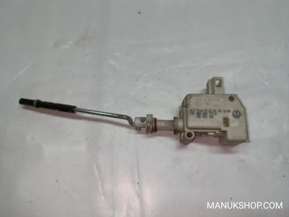 Stellmotor Tankklappe VW Volkswagen HELLA 754633 3B0959782 3B0810773B