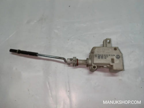 Stellmotor Tankklappe VW Volkswagen HELLA 754633 3B0959782 3B0810773B