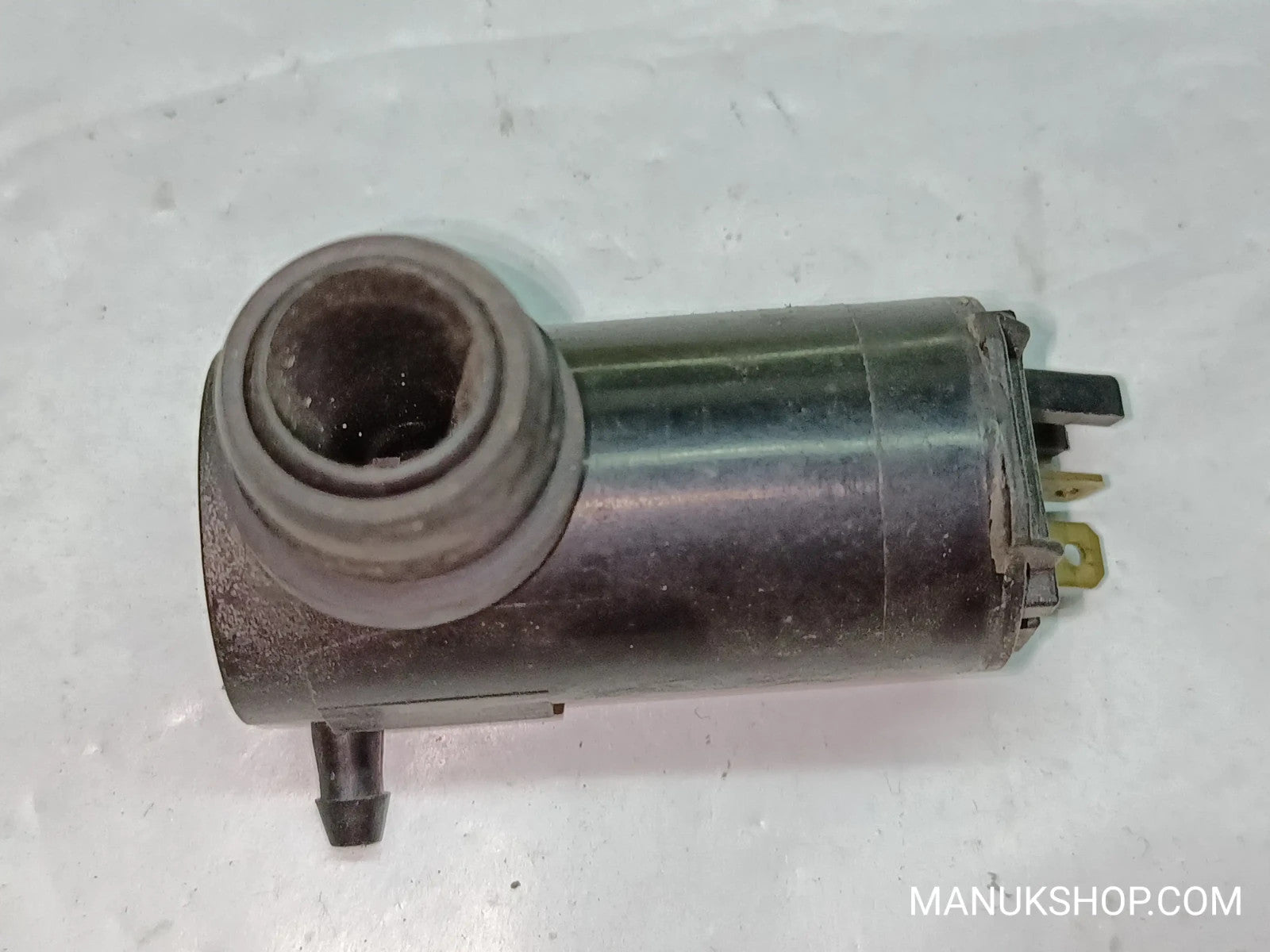 Waschwasserpumpe Mazda 0602103000 060210-3000 12V