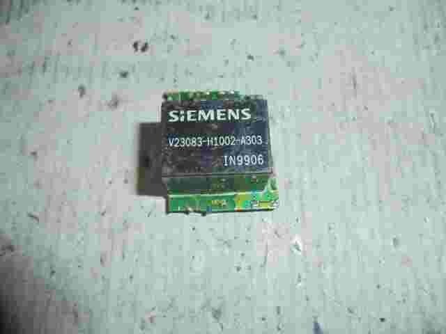 Relais V23083-H1002-A303 V23083H1002A303 SIEMENS IN9906