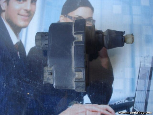 Stellmotor Scheinwerfer LWR Leuchtweitenregulierung Kadett Bosch 0307851309
